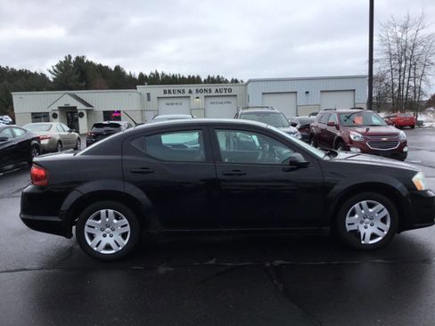 Used 2012 Dodge Avenger SE image 5