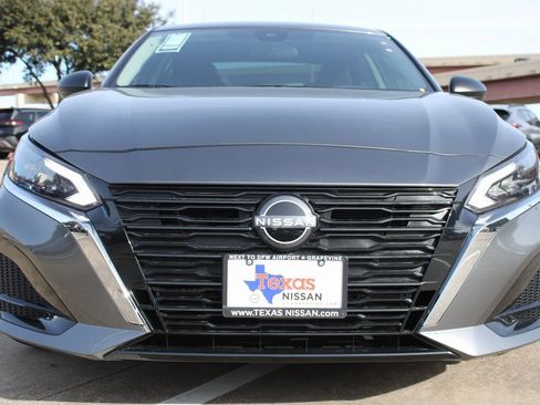 New 2025 Nissan Altima 2.5 S image 3