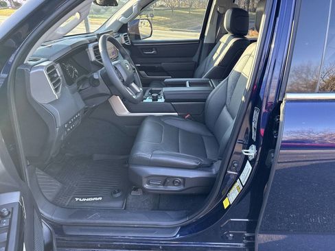 Used 2023 Toyota Tundra Limited w/ Power Package image 13