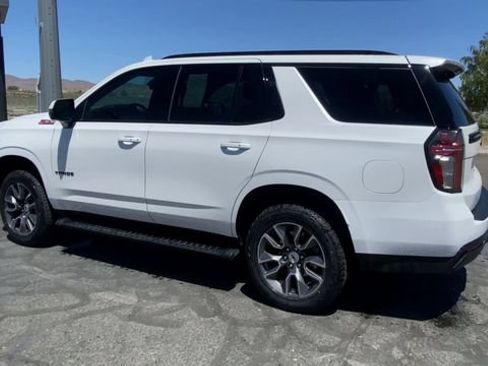 Used 2023 Chevrolet Tahoe Z71 w/ Z71 Off-Road Package AWD/4WD image 6