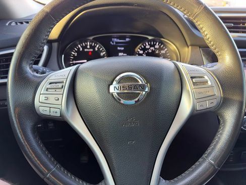 Used 2016 Nissan Rogue SL w/ SL Premium Package FWD image 21