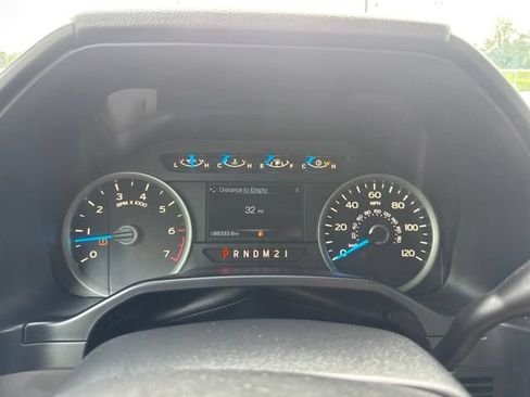Used 2015 Ford F150 XLT w/ Equipment Group 301A Mid AWD/4WD image 21