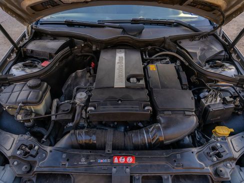 Used 2004 Mercedes-Benz C 230 Coupe image 19