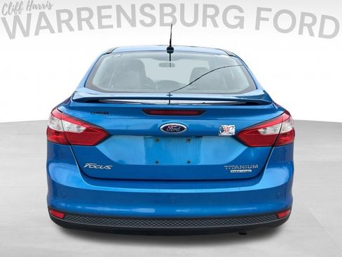 Used 2013 Ford Focus Titanium w/ Titanium Handling Pkg FWD image 6