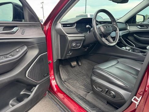 Used 2021 Jeep Grand Cherokee L Limited RWD image 16