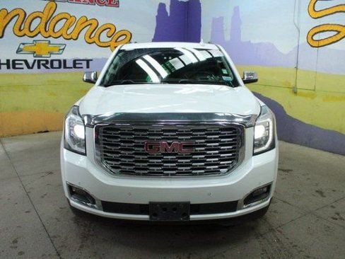 Used 2018 GMC Yukon Denali image 7