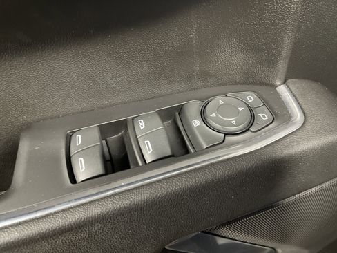 Used 2023 Chevrolet Silverado 1500 LT image 10