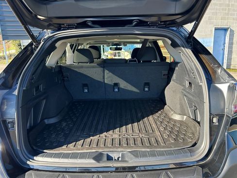 Used 2022 Subaru Outback Premium image 24