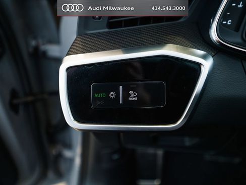 Used 2024 Audi RS 6 performance AWD/4WD image 29
