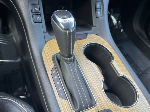 Used 2018 GMC Acadia Denali w/ LPO, Cargo Package image 31