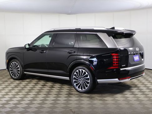 Certified 2026 Hyundai Palisade Calligraphy AWD/4WD image 15