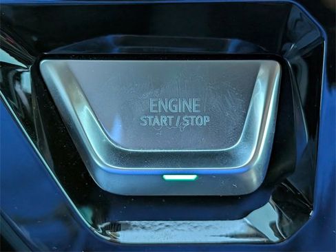 Used 2022 GMC Sierra 1500 Denali w/ Denali Reserve Package image 25