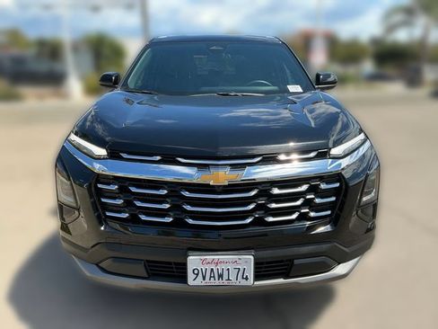 Used 2026 Chevrolet Equinox LT FWD image 8