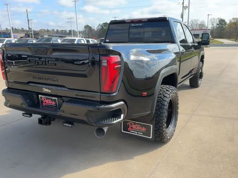 Used 2025 GMC Sierra 3500 Denali w/ Denali Reserve Package image 7