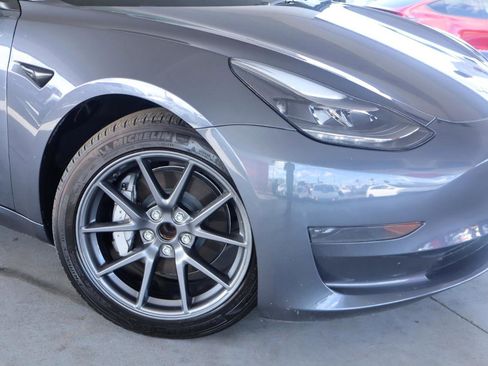 Used 2023 Tesla Model 3 Standard Range RWD image 4
