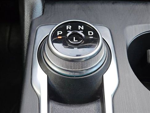 Used 2025 Ford Escape Active AWD/4WD image 12
