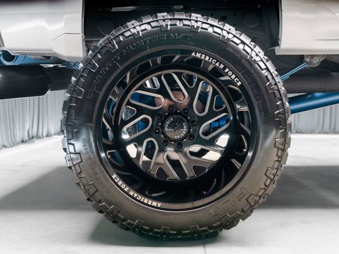 Used 2016 Chevrolet Silverado 2500 LTZ w/ Duramax Plus Package AWD/4WD image 39