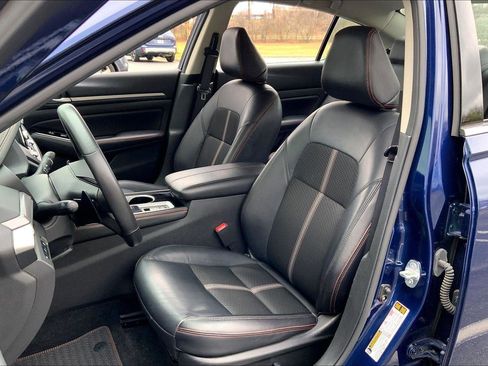 Used 2024 Nissan Altima 2.5 SR AWD/4WD image 23