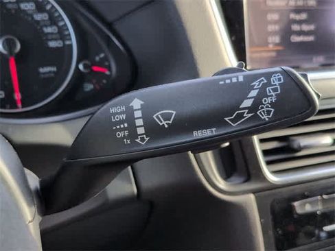 Used 2017 Audi Q5 2.0T Premium Plus w/ Technology Package image 28