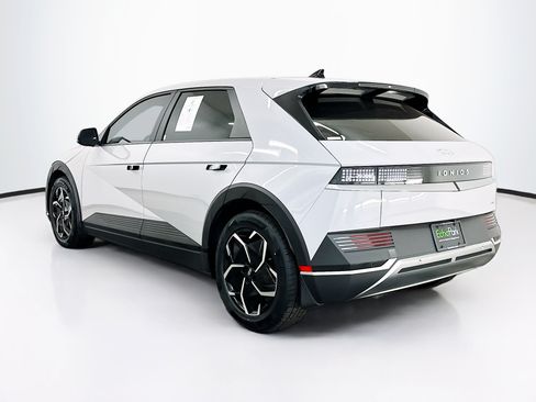Used 2023 Hyundai Ioniq 5 SEL AWD/4WD image 5