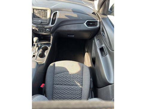 Used 2024 Chevrolet Equinox LT AWD/4WD image 23