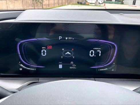 Used 2025 Kia Telluride S image 24