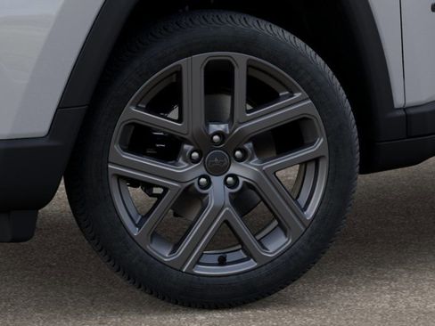 New 2026 Jeep Compass Limited image 9