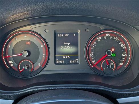 Used 2021 Volkswagen Passat 2.0T SE image 12