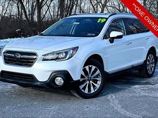 Used 2019 Subaru Outback 2.5i Touring w/ Popular Package #3A video 1