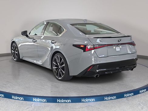 Used 2024 Lexus IS 350 F Sport RWD image 9