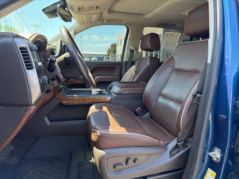 Used 2016 Chevrolet Silverado 1500 High Country w/ High Country Premium Package AWD/4WD image 9