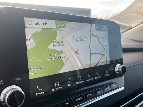 Used 2022 Mitsubishi Outlander SE image 20