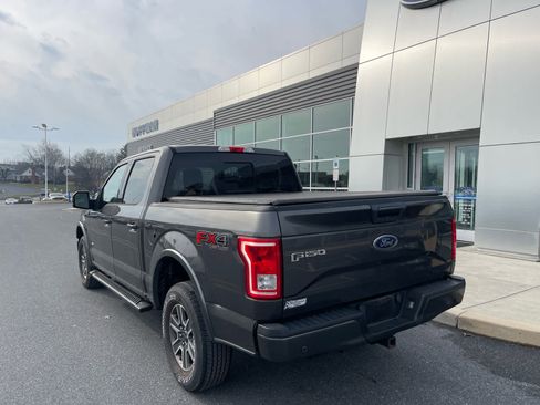 Used 2017 Ford F150 XLT w/ Equipment Group 302A Luxury image 3