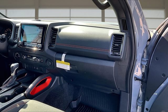 Used 2024 Nissan Frontier PRO-4X w/ Off-Road Protection Package AWD/4WD image 17