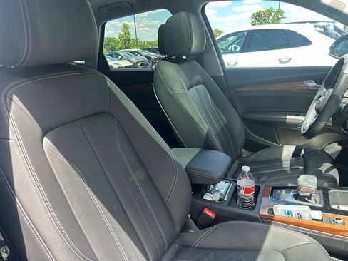 Used 2022 Audi Q5 2.0T Premium Plus AWD/4WD image 8