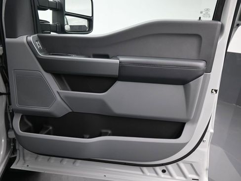 New 2026 Ford F250 XL w/ STX Appearance Package AWD/4WD image 3