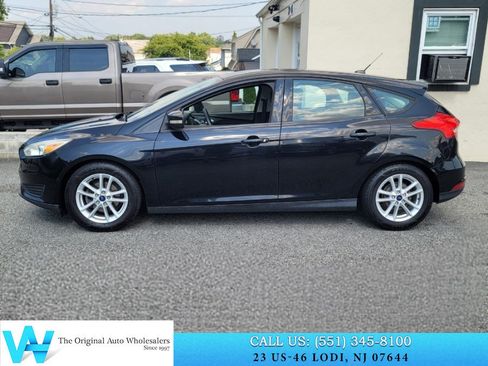 Used 2016 Ford Focus SE FWD image 8