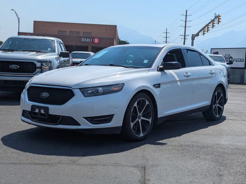 Used 2016 Ford Taurus SHO w/ Equipment Group 401A AWD/4WD image 9