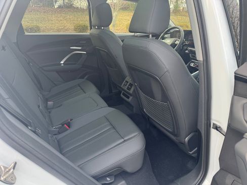 New 2025 Audi Q5 Premium Plus image 29