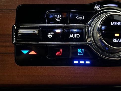 Used 2023 Lincoln Aviator Reserve w/ Equipment Group 201A image 33