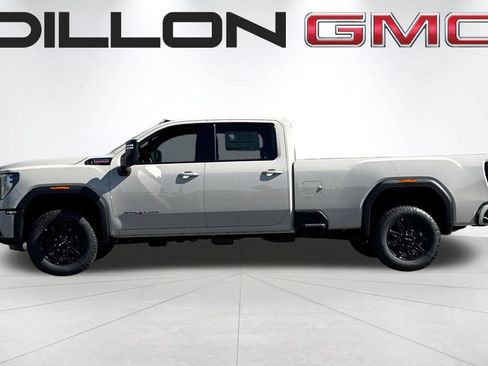 New 2026 GMC Sierra 3500 AT4 AWD/4WD image 7