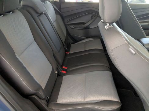 Used 2018 Ford Escape SE FWD image 22