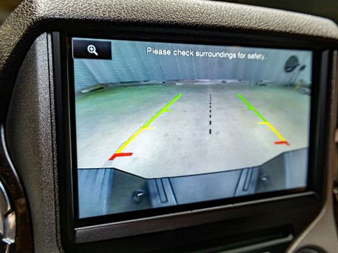 Used 2015 Ford F350 Platinum image 18