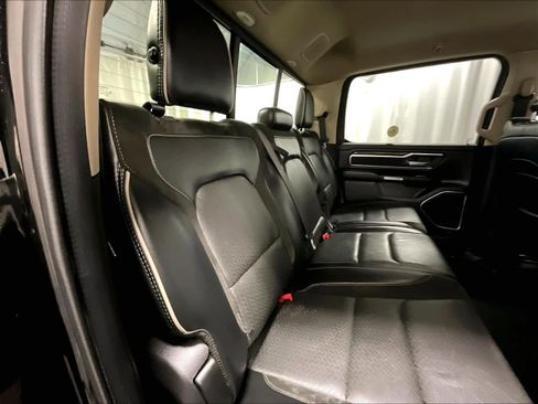 Used 2019 RAM 1500 Laramie image 16