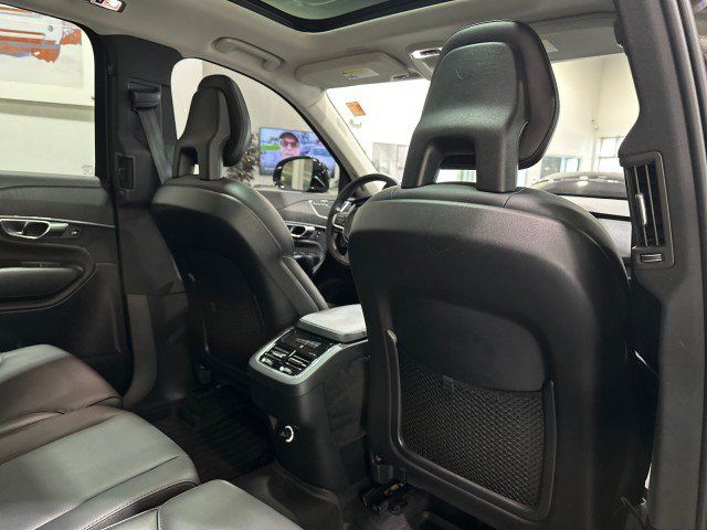 Used 2020 Volvo XC90 T5 Momentum w/ Protection Package Premier FWD image 54