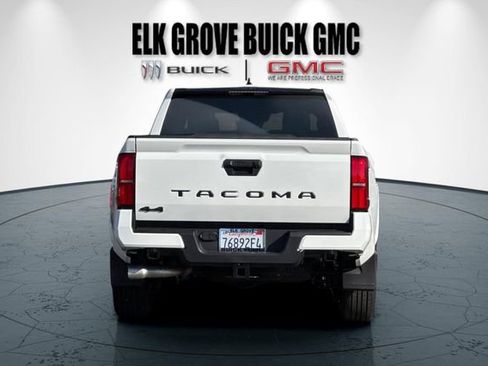 Used 2025 Toyota Tacoma SR5 image 5