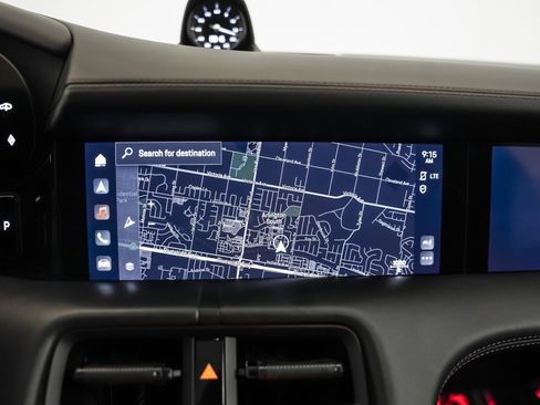 Used 2022 Porsche Taycan GTS image 20