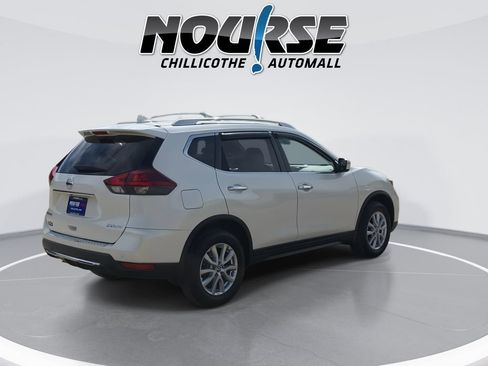 Used 2020 Nissan Rogue SV AWD/4WD image 8