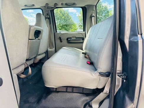 Used 2007 Ford F350 XLT AWD/4WD image 12