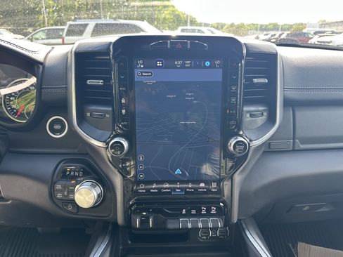 Used 2023 RAM 1500 Laramie AWD/4WD image 32